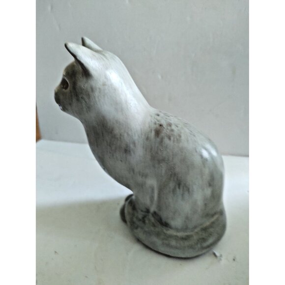 Collectible Anderson Studio Design Cat Figurine: Handcrafted for Cat Lovers - Picture 8 of 11